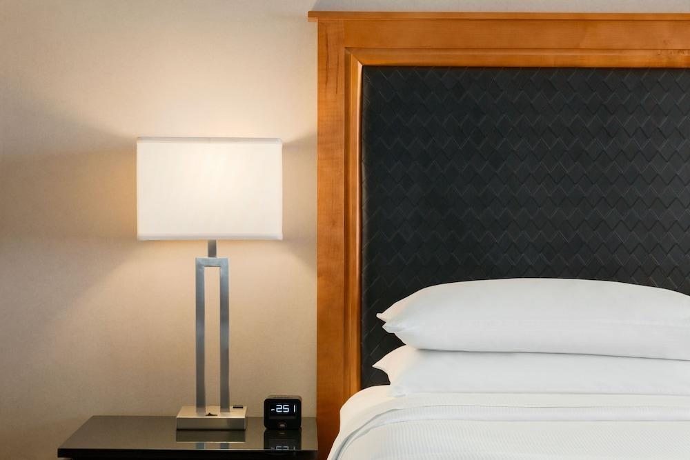 Hilton Baltimore BWI Airport Лінтікум Екстер'єр фото