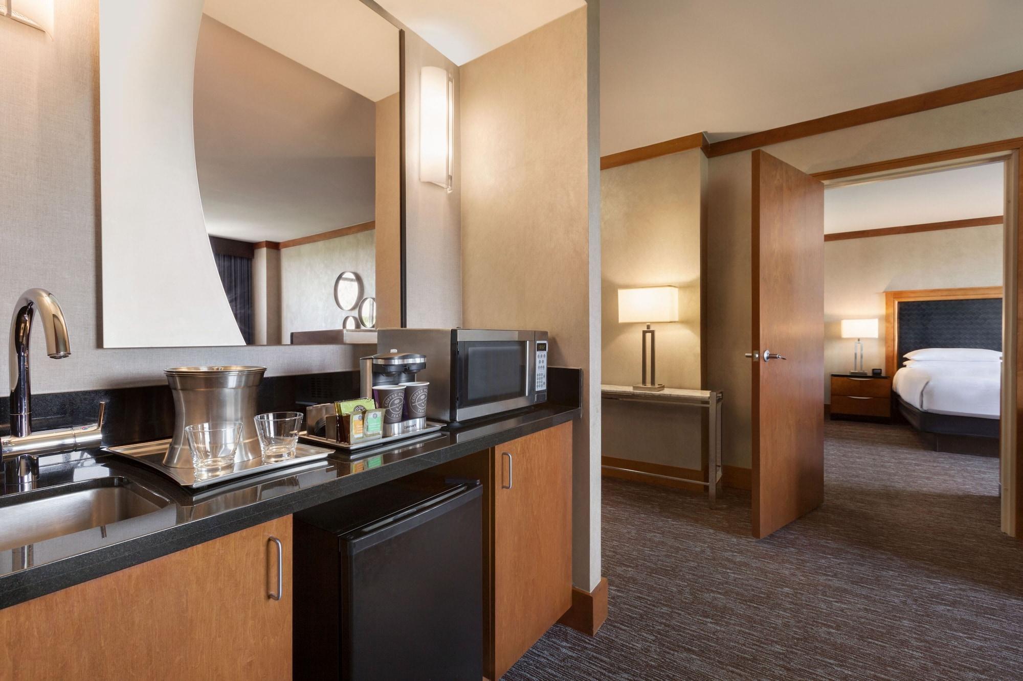Hilton Baltimore BWI Airport Лінтікум Екстер'єр фото