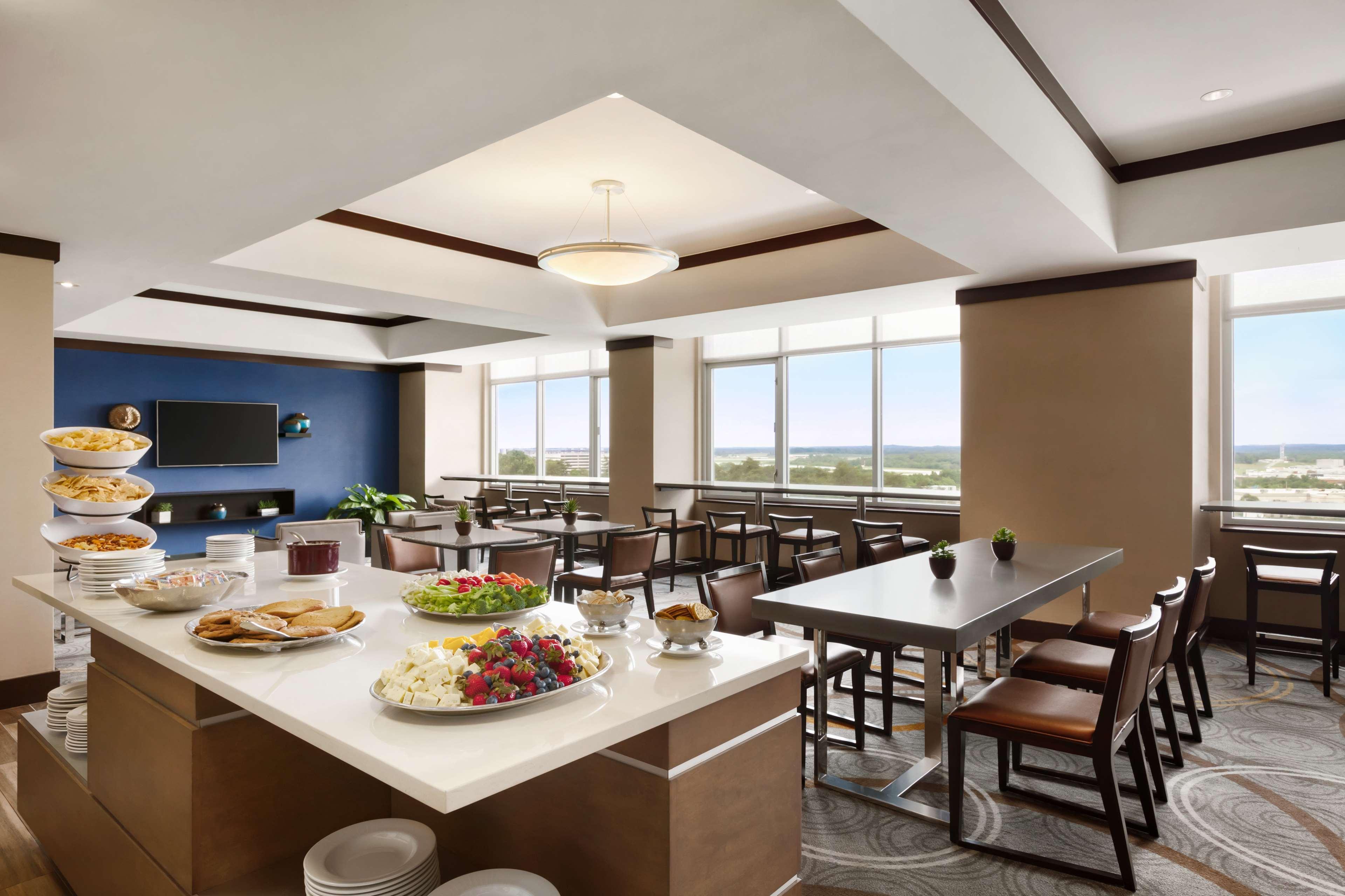 Hilton Baltimore BWI Airport Лінтікум Екстер'єр фото